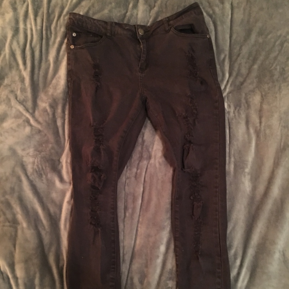 The Ripped Skinny Jean